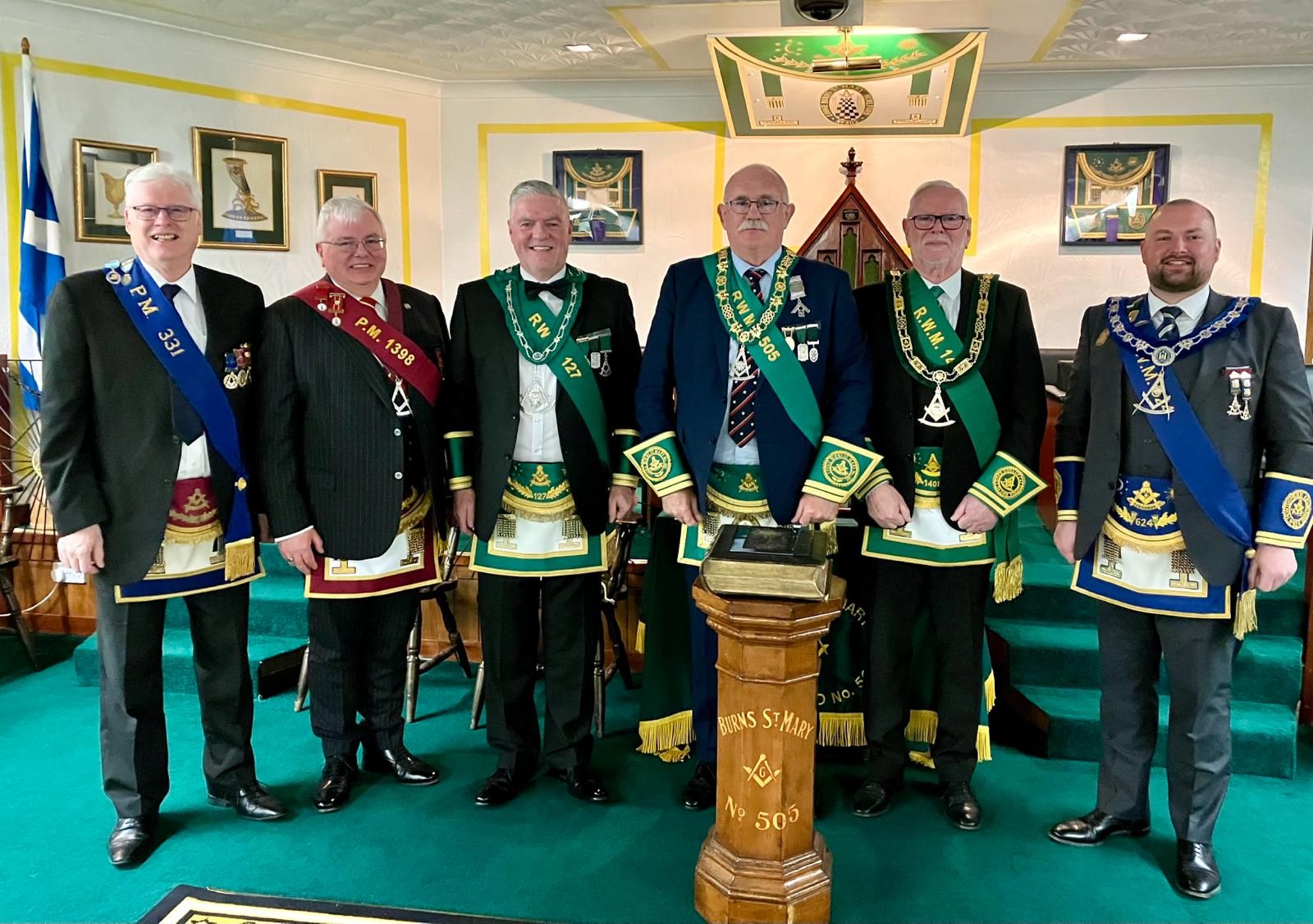 Pictured from left front: Bro. Robert Stewart, PM Lodge St Peter No. 331, Bro. Robert Greig, IPM, St Maurs, Kilmaurs 1398, Bro. Angus MacDonald, RWM Lodge Thistle 127, Bro. Tom Lightbody RWM Lodge 505, Bro. David Alexander, RWM Lodge Dunlop Caledonia No. 1408 and Bro. James Goldie, RWM Lodge Montgomerie Kilwinning Skelmorlie No 624.